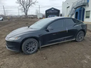 Tesla Model 3 2024