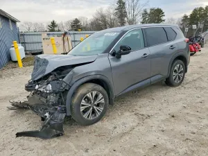 Nissan Rogue 2.5L 4 2021