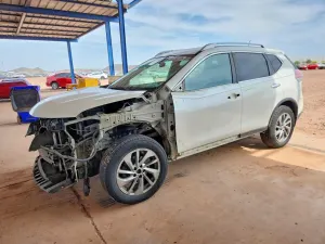Nissan Rogue 2.5L 4 2015