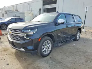 Chevrolet Suburban 5.3L 8 2022