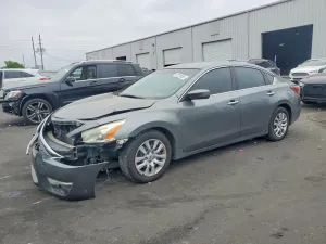 Nissan Altima 2.5L 4 2015