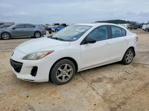 Mazda 3 2.0L 4 2012