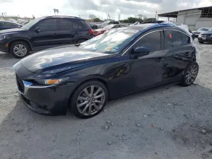 Mazda 3 2.5L 4 2020