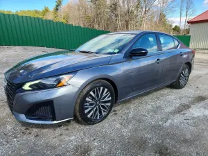 Nissan Altima 2.5L 4 2026