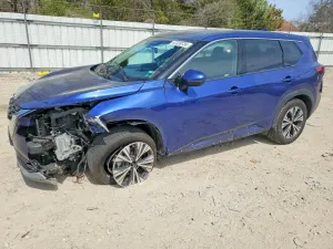 Nissan Rogue 2.5L 4 2021