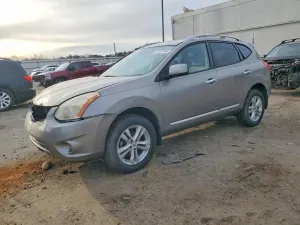 Nissan Rogue 2.5L 4 2013