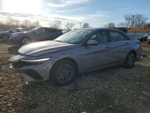 Hyundai Elantra 2.0L 4 2024