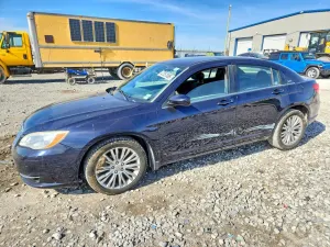 Chrysler 200 2.4L 4 2012