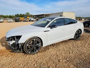 Audi S5 3.0L 6 2025