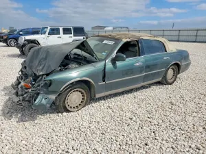 Lincoln Town Car 4.6L 8 2000