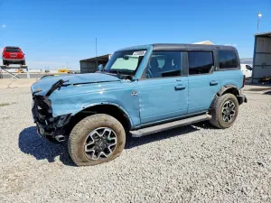 Ford Bronco 2.3L 4 2023
