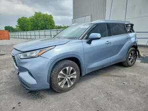 Toyota Highlander 3.5L 6 2020