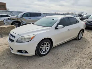 Chevrolet Malibu 2.4L 4 2013