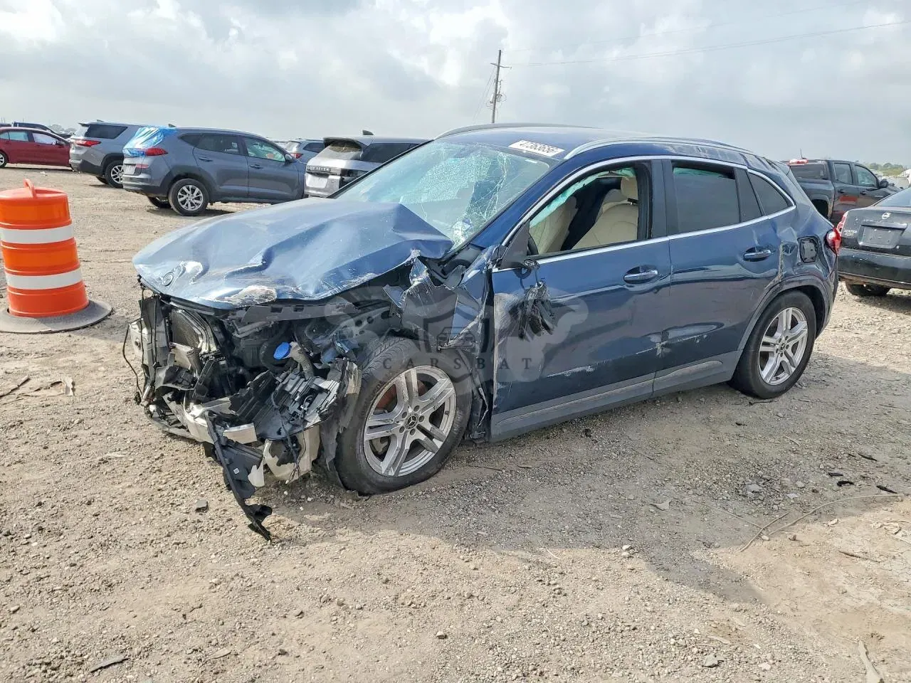 Mercedes-Benz GLA 2.0L 4 2021