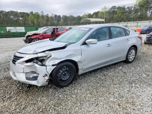 Nissan Altima 2.5L 4 2015