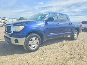 Toyota Tundra 5.7L 8 2012