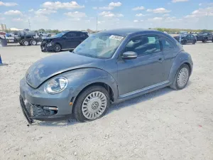 Volkswagen Beetle 1.8L 4 2016
