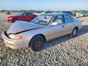 Toyota Camry 2.2L 4 1996