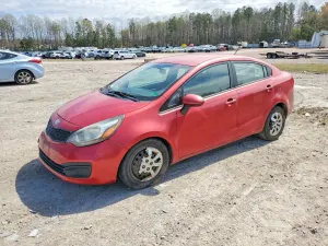 Kia Rio 1.6L 4 2013