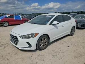 Hyundai Elantra 2.0L 4 2017
