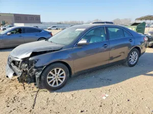 Toyota Camry 2.5L 4 2010
