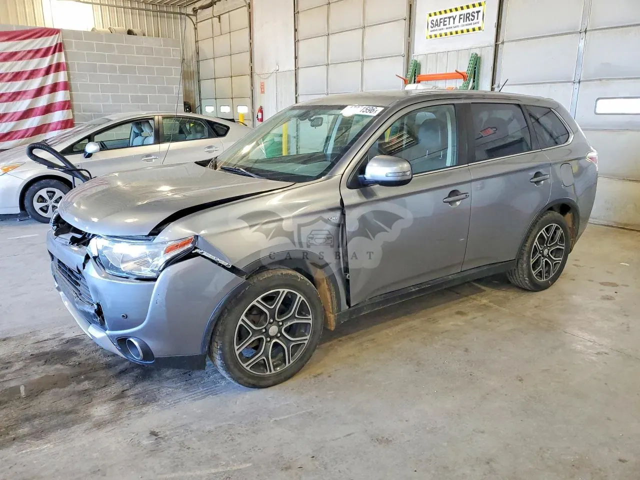 Mitsubishi Outlander 3.0L 6 2015