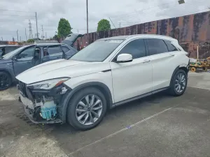 Infiniti QX50 2.0L 4 2020