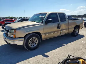Chevrolet Silverado 1500 4.8L 8 2006