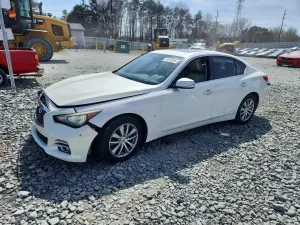 Infiniti Q50 3.7L 6 2015