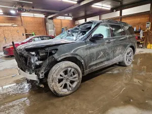 Ford Explorer 2.3L 4 2022