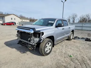Toyota Tundra 4.6L 8 2019