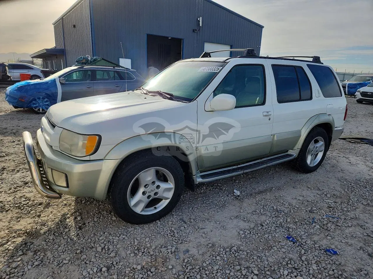 Infiniti QX4 3.5L 6 2001