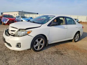 Toyota Corolla 1.8L 4 2012