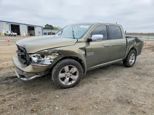 RAM 1500 5.7L 8 2013
