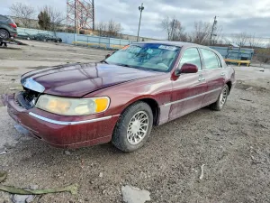 Lincoln Town Car 4.6L 8 2000