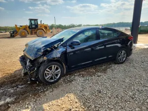 Hyundai Elantra 2.0L 4 2017