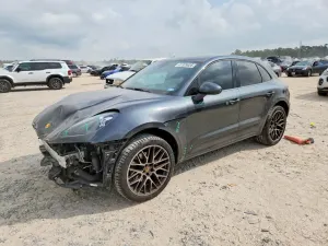 Porsche Macan 2.0L 4 2020