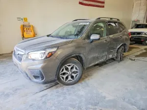Subaru Forester 2.5L 4 2019