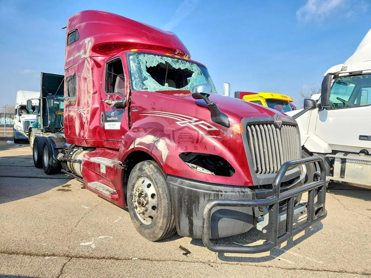 International LT Series 12.4L 6 2020