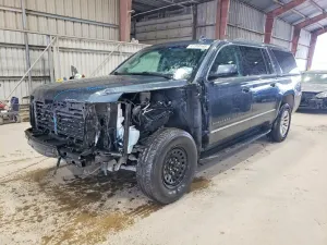 Chevrolet Suburban 5.3L 8 2019