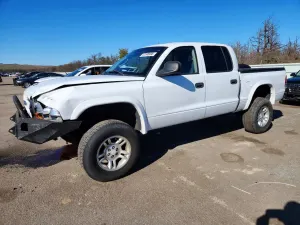 Dodge Dakota 4.7L 8 2001