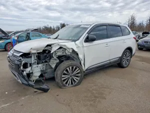 Mitsubishi Outlander 2.4L 4 2020