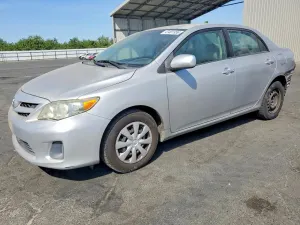 Toyota Corolla 1.8L 4 2011