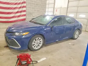 Toyota Camry 2.5L 4 2023