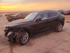 Alfa Romeo Stelvio 2.0L 4 2019