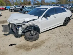 Kia K5 2.5L 4 2025