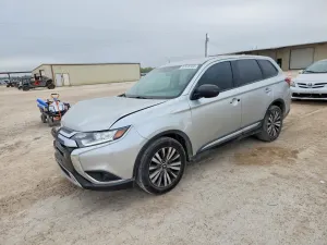 Mitsubishi Outlander 2.4L 4 2020