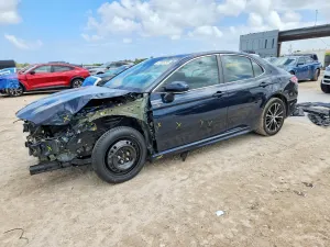Toyota Camry 2.5L 4 2019