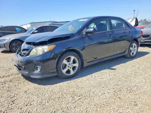 Toyota Corolla 1.8L 4 2012