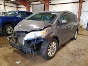 Toyota Sienna 3.5L 6 2011